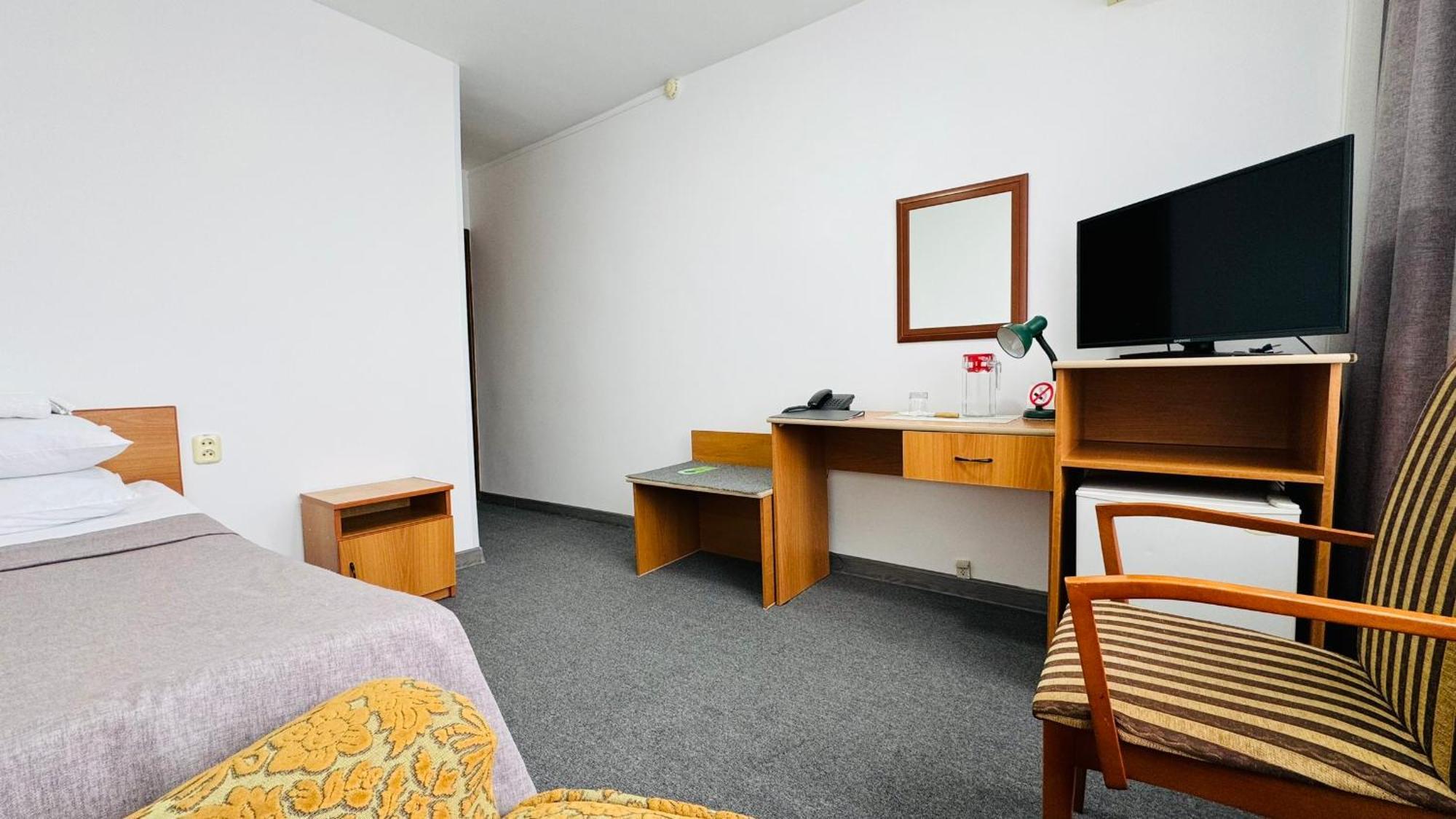 Aktobe Hotel Extérieur photo