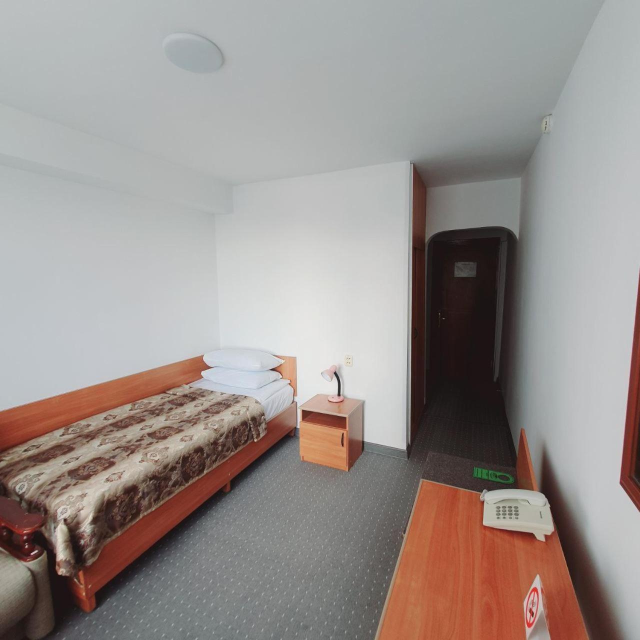 Aktobe Hotel Extérieur photo