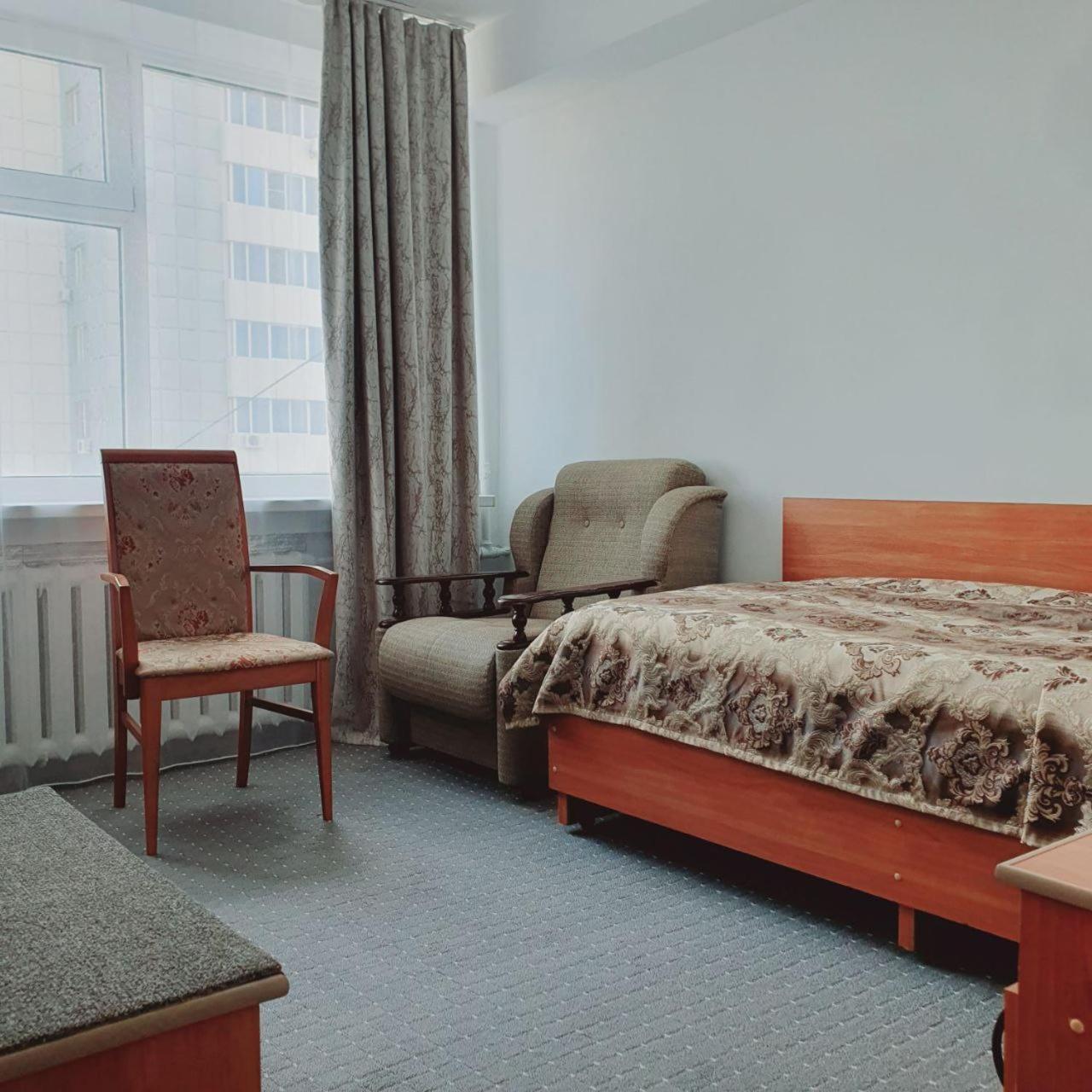 Aktobe Hotel Extérieur photo