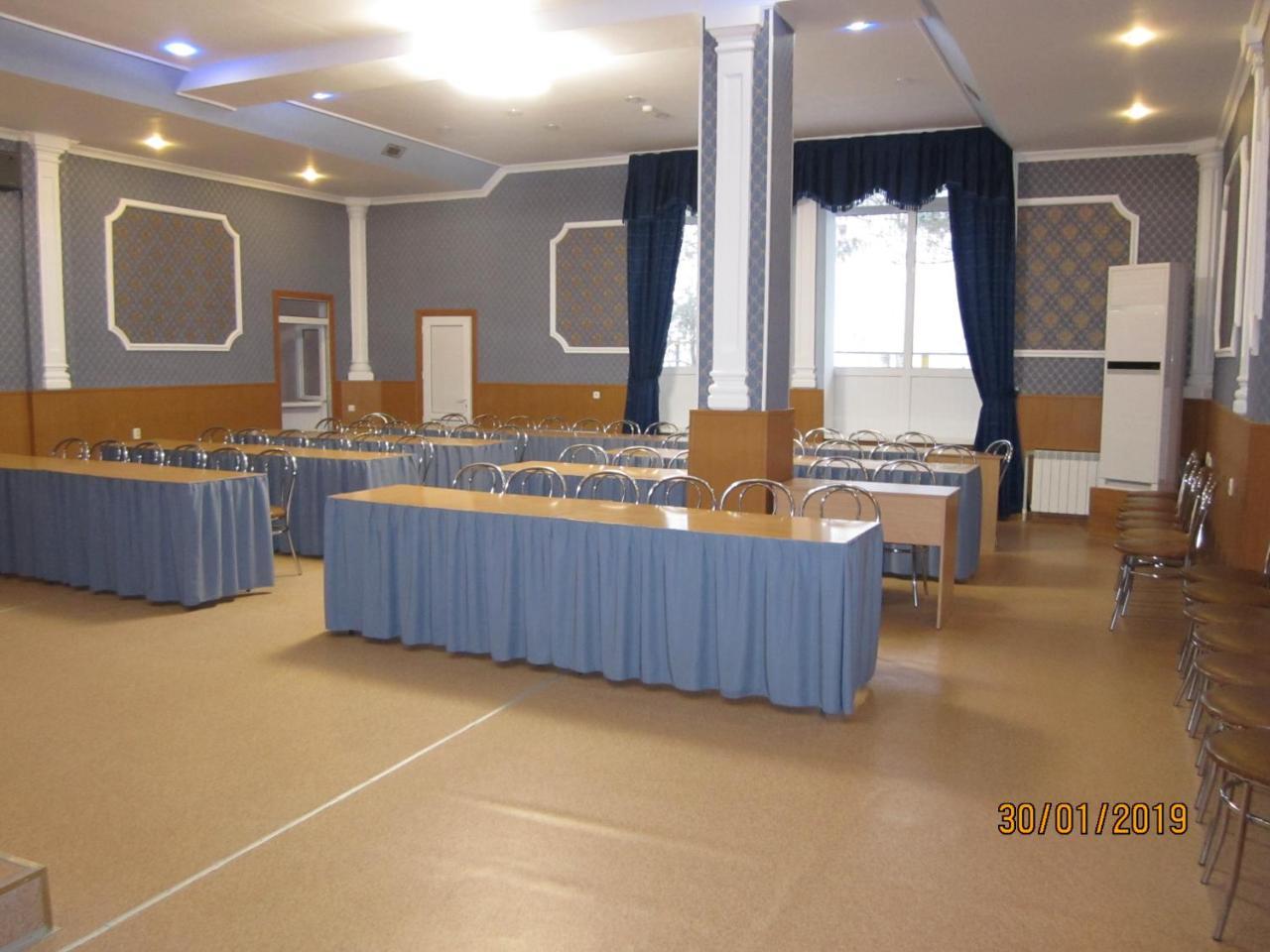 Aktobe Hotel Extérieur photo
